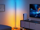 Une version compatible Matter du lampadaire Govee Basic (variante bleue sur la photo) est arrivée. (Source de l'image : Govee) 