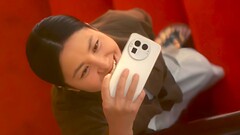 Le Realme GT 8 Pro dispose de focales de 28 mm et 40 mm proches des appareils photo classiques Ricoh GR et propose un objectif antireflet. (Source de l'image : Realme, édité)