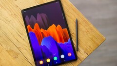 La Galaxy Tab S7 offre déjà une charge de 45 W. (Source : NextPit)