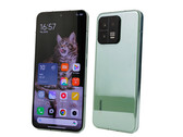 Le Xiaomi 13T Pro pourrait ressembler, de l'avant, au Xiaomi 13, illustré. (Source de l'image : NotebookCheck)