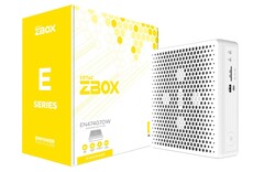 Les nouveaux mini-PC de Zotac sont disponibles en noir et blanc avec des boîtiers de 2,65 litres. (Source de l&#039;image : Zotac)