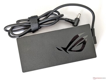 Asus ROG Zephyrus M16 - Adaptateur secteur