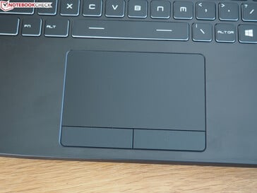 MSI GT76 9SG - TouchPad.