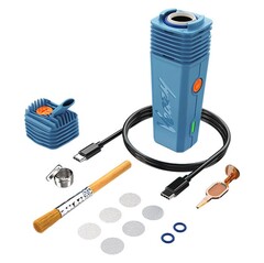 La boîte contient un pinceau de nettoyage, un outil d'emballage, une capsule de dosage et d'autres pièces de rechange (Image source : S&amp;B)