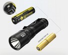 Options de batterie pour la M2TC Pro. (Image : Nitecore)