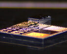 Un nouveau procédé de fabrication de puces en 3D intègre des transistors GaN dans des tranches de silicium (Source de l'image : chercheurs du MIT)