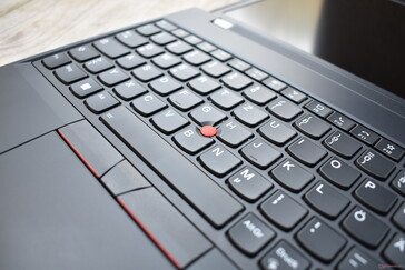 ThinkPad P15v G3 : TrackPoint