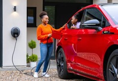 Chargement des VE à domicile. Octopus Energy lance la recharge illimitée pour 30 £ par mois (source d'image : Pod Point)