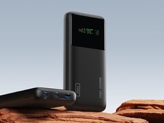 Le banc d&#039;alimentation INIU PowerNova peut charger des appareils à une puissance maximale de 140 W via USB-C. (Source de l&#039;image : INIU)