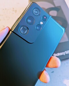 Samsung a publié une nouvelle application d&#039;appareil photo Expert RAW pour le S21 Ultra. (Image : Sanjiv Sathiah/Notebookcheck)