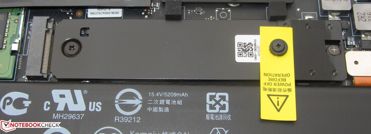 Le Blade peut accueillir deux disques SSD.