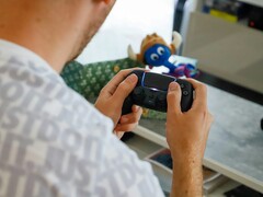 Sony travaille actuellement sur de nouvelles manettes