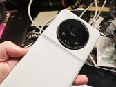 Le Xiaomi 13 Ultra sera probablement le premier smartphone de l'entreprise tout au long de 2023 et au début de 2024. (Image source : Weibo)