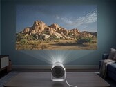 Le projecteur intelligent Freestyle+ AI est désormais disponible aux États-Unis.