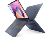 Les options de couleur comprennent le bleu abyssal (photo), le gris nuage et le violet. (Image Source : Lenovo)