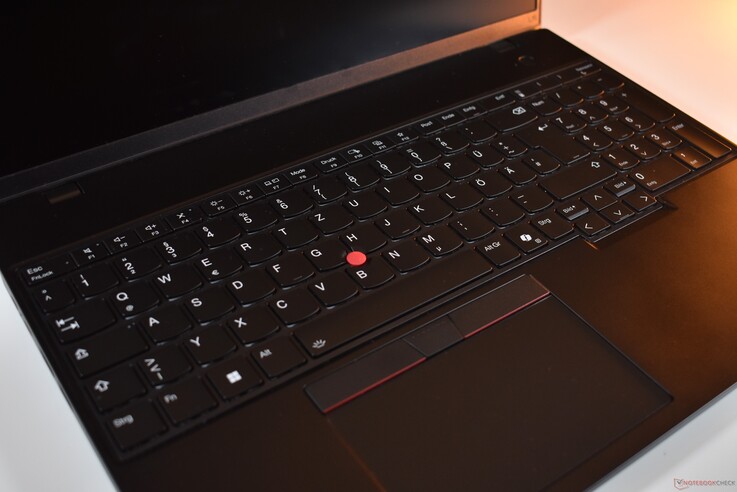 Lenovo ThinkPad L16 Gen 2 AMD : Périphériques d'entrée
