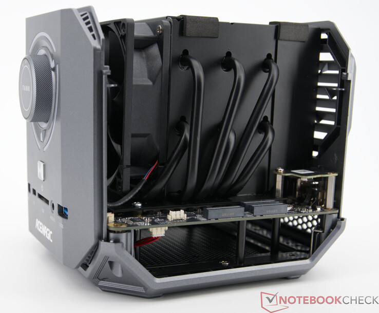 Acemagic sur le M1A Pro+ sans couvercle de boîtier