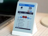 Le PaperColor M5 est une carte de développement avec écran qui peut être transformée en appareil domestique intelligent