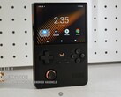 L'Air Y est l'un des deux nouveaux appareils portables verticaux de Mangmi.