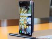Le Honor Magic V2 devrait donner du fil à retordre au Galaxy Z Fold5 lorsqu'il arrivera en Europe. (Source de l'image : Notebookcheck)
