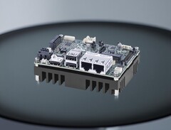 Le MS-Cf16 V3.0 de MSI est un nouveau SBC avec de nombreuses options d&#039;E/S. (Source de l&#039;image : MSI)