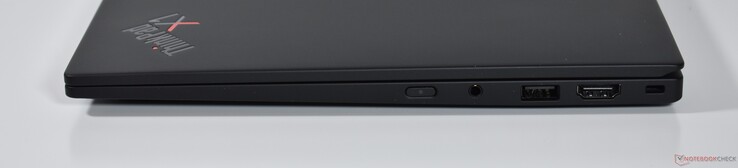 à droite : audio 3,5 mm, USB-A 3.2 Gen 1, HDMI, verrou Kensington