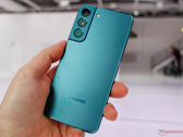 Le Galaxy S22 offre souvent une moins bonne autonomie que son prédécesseur, du moins avec un SoC Exynos. (Image source : NotebookCheck) 