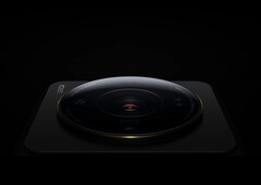 Selon les rumeurs, le Xiaomi 13 Ultra offrirait un appareil photo plus performant que le Xiaomi 12S Ultra (photo). (Image source : Xiaomi)