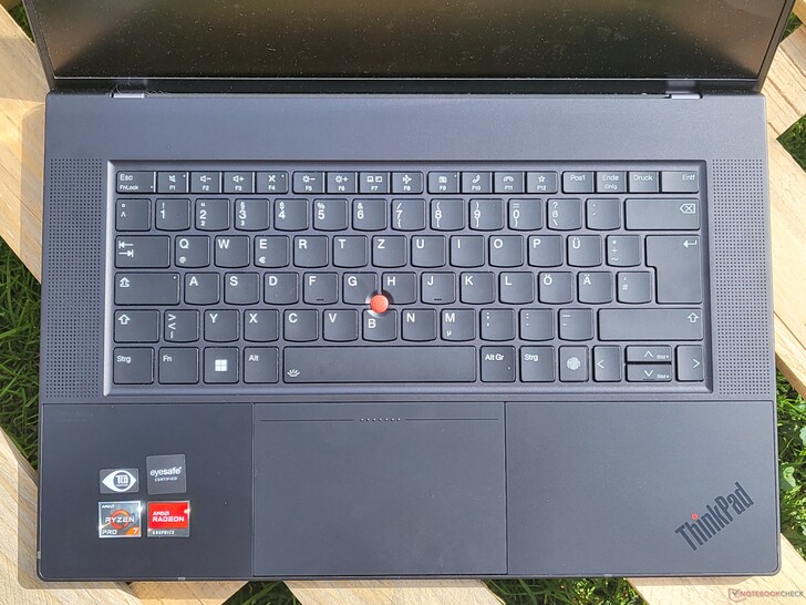 Lenovo ThinkPad Z16 : clavier