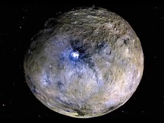 Rendu des couleurs de la planète naine Cérès (Source des images : NASA, JPL-Caltech, UCLA, MPS, DLR, et IDA)