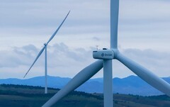 La turbine bipale a eu un taux de disponibilité de 99,3 % pendant les 500 jours d'essai. (Source de l'image : Envision Energy)