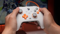 La GameSir T7 est une manette filaire dotée de joysticks et de gâchettes à effet Hall. (Source de l'image : GameSir)
