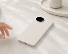 Le Sharp Aquos Wish 6 se distingue par un design original, avec un module d'appareil photo arrondi.