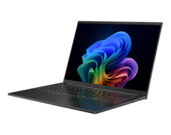 L'Acer Swift Go 16 AI est doté d'un écran OLED de 16 pouces à 120 Hz (Image source : Acer)