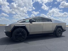 Elon Musk a fait miroiter sur les médias sociaux un candidat à la production finale du fameux Tesla Cybertruck avant la date de lancement officielle. (Source de l'image : Elon Musk sur X)