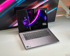 Test du Lenovo Yoga Pro 7i Aura Edition : excellent PC portable multimédia de 15 pouces avec OLED 1 100 cd/m²