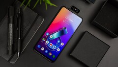 L'Asus Zenfone 6. (Source : AndroidPit)