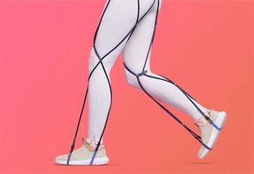 Le dispositif portable Futto aide à lever la jambe et à poser le pied correctement pour une meilleure démarche. (Source : Clinique orthopédique Yamada)