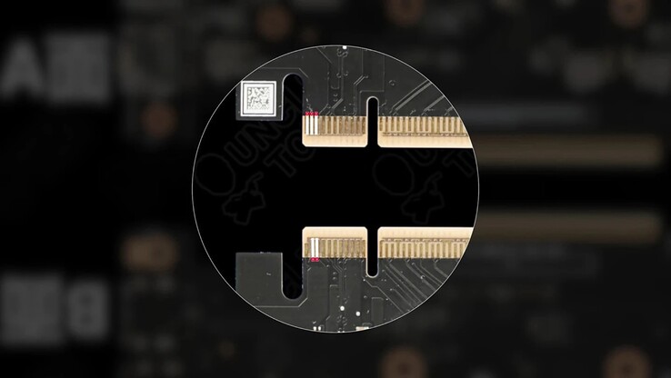 Asus a intégré des broches de 12 volts dans un connecteur PCIe normal