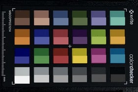 iPhone XS Max - ColorChecker : la couleur de référence est située dans la partie inférieure de chaque bloc.