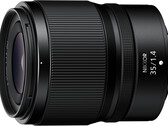 L'objectif Nikkor 35 mm f/1,4 de Nikon, qui sera disponible à partir de juin 2024, sera complété par le nouveau modèle Nikkor 50 mm f/1,4. Il sera annoncé aux alentours du 10 septembre, à un jour près. (Source de l'image : Nikon)