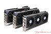 Gigabyte Radeon RX 9070 XT Gaming OC 16G (gauche), Gigabyte Radeon RX 9070 Gaming OC 16G (centre), Gigabyte Radeon RX 9060 XT Gaming OC 16G (droite)