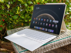 Nous avons examiné le Huawei MatePad Pro 13.2 2025 (Image source : Daniel Schmidt)