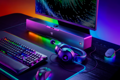 La webcam Razer Kiya Pro Ultra et la barre de son Razer Leviathan V2 Pro sont désormais officielles (image via Razer)