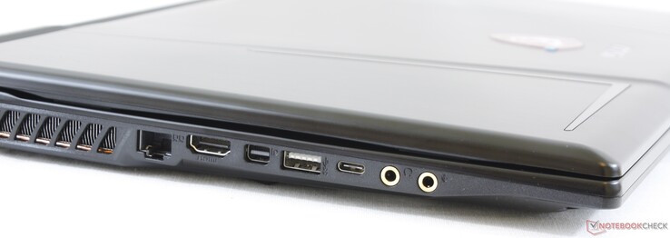 Côté gauche : verrou de sécurité Kensington, 1 Gbps RJ-45, mini DisplayPort, USB A 3.0, USB C 3.1 Gen 2, écouteurs 3,5 mm, micro 3,5 mm.