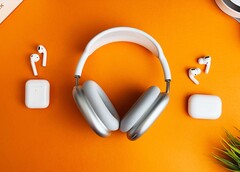 Apple devrait apporter à tous les AirPods des améliorations significatives d'ici deux ans. (Image : Akhil Yerabati)