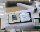 L'Intel Core i9-10900K est très demandé. (Image source : HKEPC/Hong Kong Customs - édité)