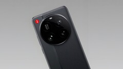 Un leaker laisse entendre que le Xiaomi 17 Ultra sera doté d'un véritable zoom optique, tandis que l'Oppo Find X9 Ultra devrait se contenter d'un téléobjectif à double périscope (Source de l'image : Ace100xd)