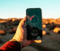 Apple prévoit d'empêcher les utilisateurs d'iPhone d'être suivis par les opérateurs de réseau avec iOS 26.3. (Image source : Robert Penaloza)