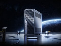 Le Minisforum MS-02 Ultra pèse environ 3,45 kg avant d&#039;inclure une carte graphique de bureau. (Source de l&#039;image : Minisforum)